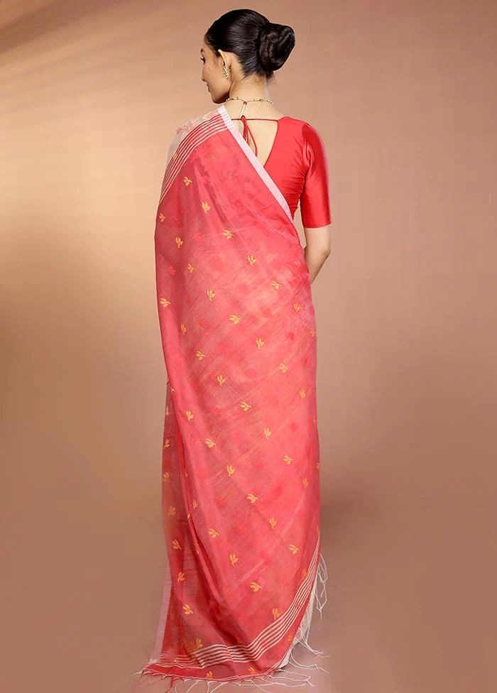 Cream Matka Silk Saree With Blouse Piece - Image 3