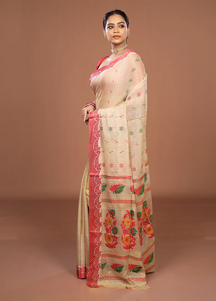 Cream Matka Silk Saree With Blouse Piece - Image 4