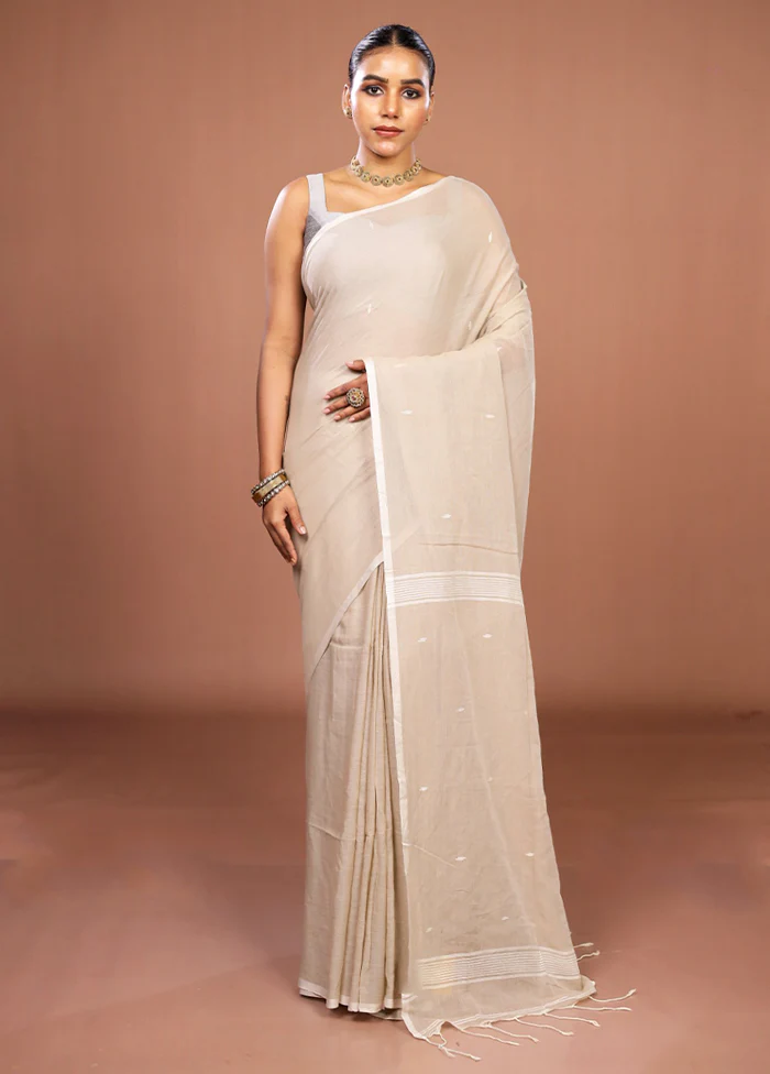 Cream Matka Silk Saree With Blouse Piece - Image 2