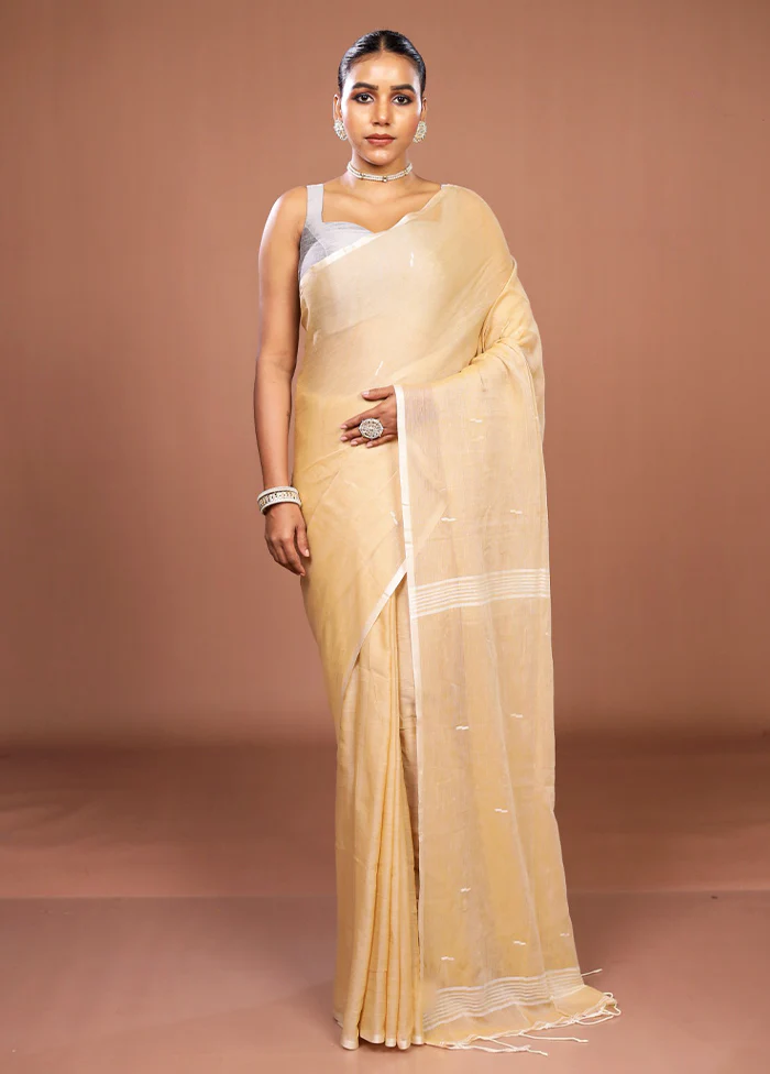 Cream Matka Silk Saree With Blouse Piece - Image 2
