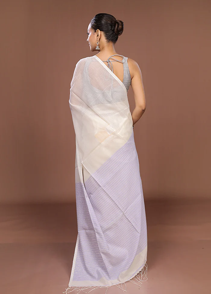 Cream Matka Silk Saree With Blouse Piece - Image 3