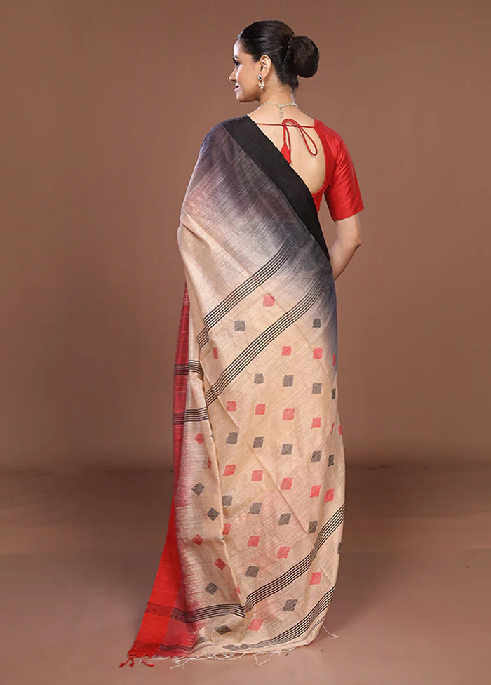 Cream Matka Silk Saree With Blouse Piece - Image 3