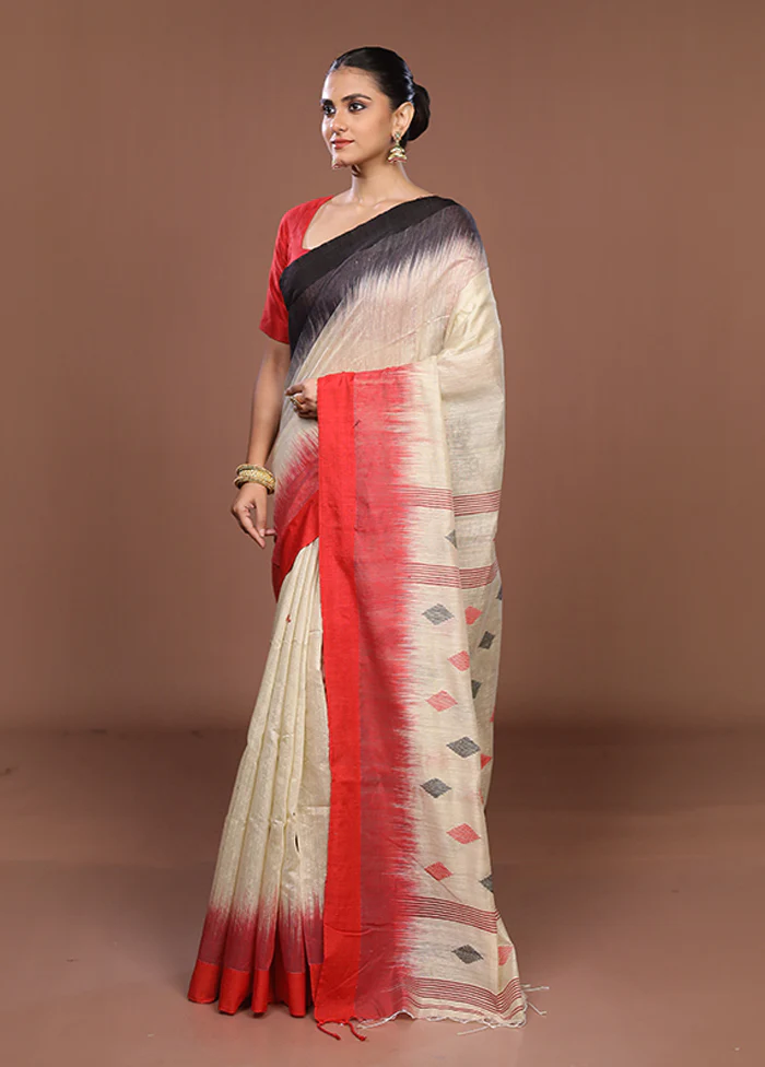 Cream Matka Silk Saree With Blouse Piece - Image 4