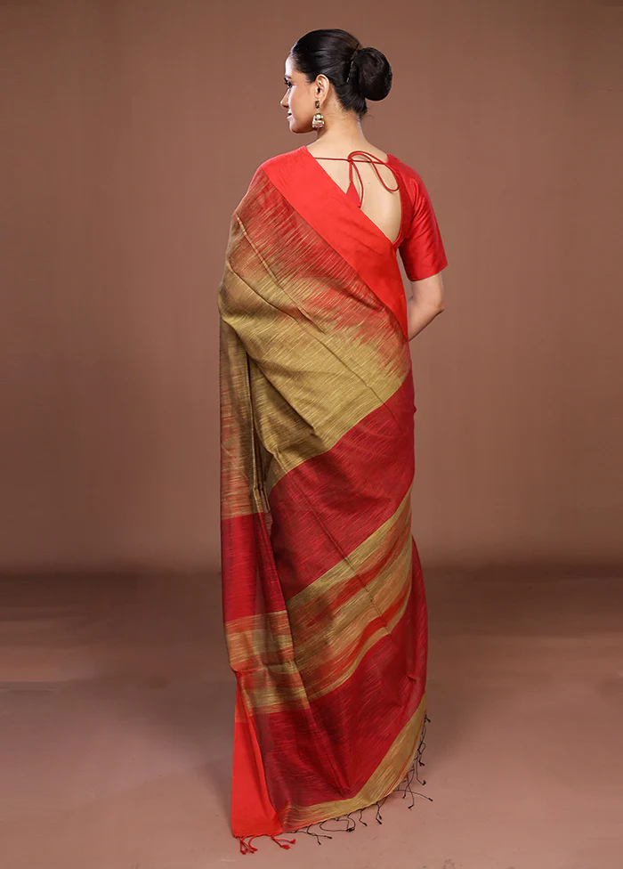 Cream Matka Silk Saree With Blouse Piece - Image 3
