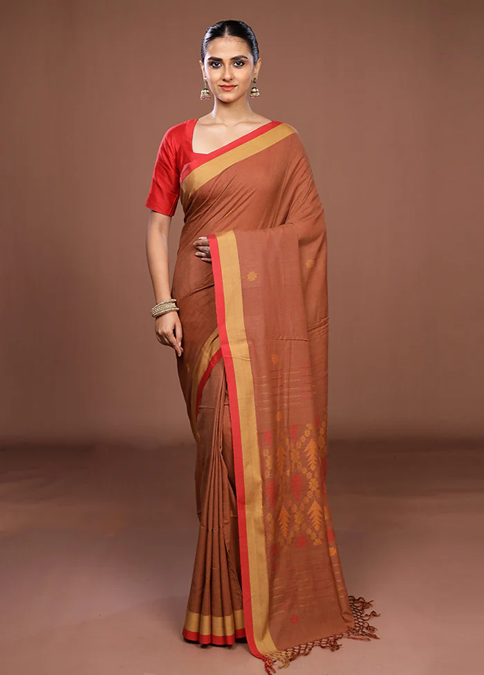 Cream Matka Silk Saree With Blouse Piece - Image 2