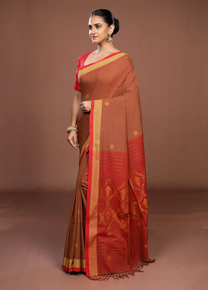 Cream Matka Silk Saree With Blouse Piece - Image 4