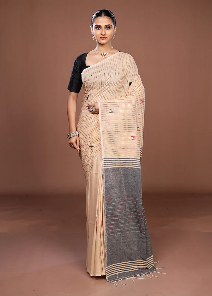 Cream Matka Silk Saree With Blouse Piece - Image 2