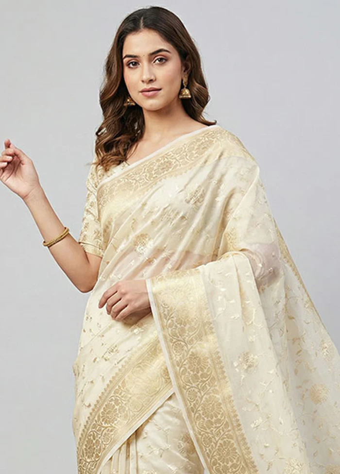 Cream Organza Saree With Blouse Piece - Image 2