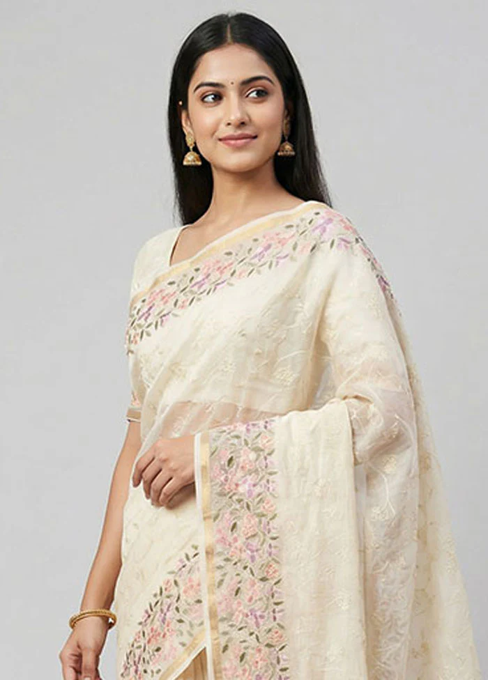 Cream Organza Saree With Blouse Piece - Image 2