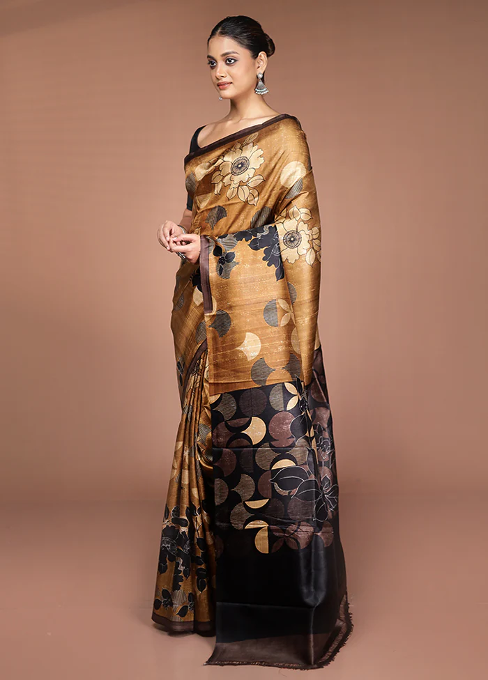Cream Printed Pure Silk Saree Without Blouse Piece - Image 4