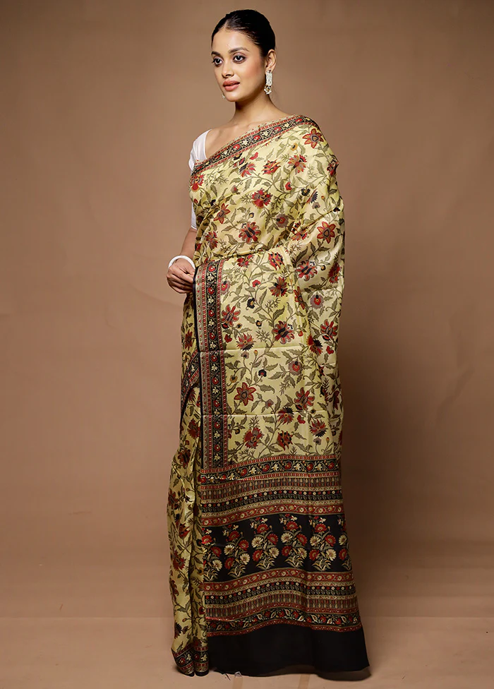 Cream Printed Pure Silk Saree Without Blouse Piece - Image 4