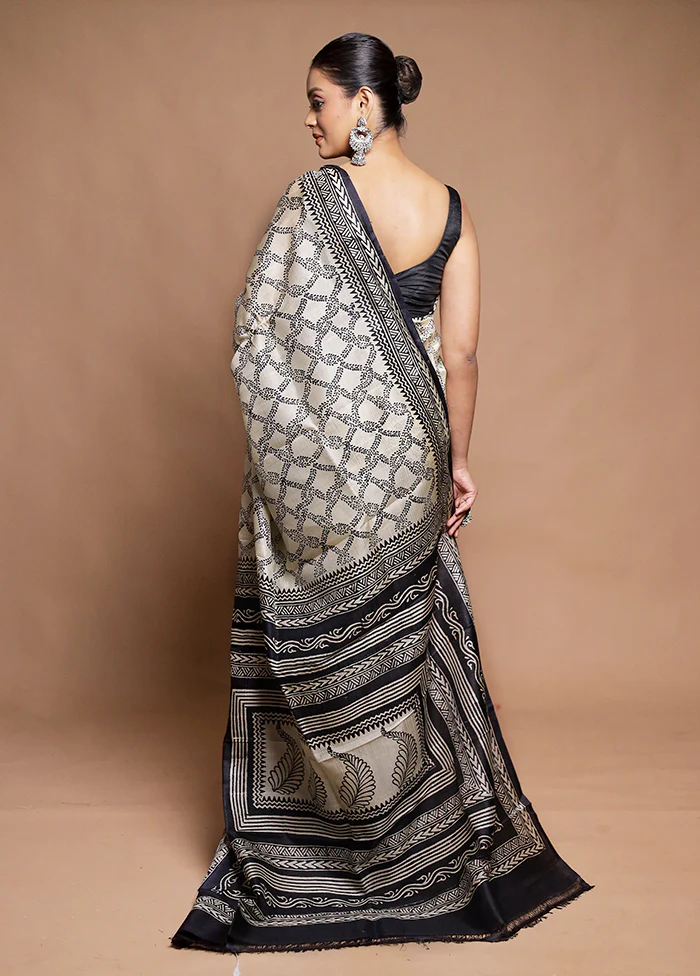 Cream Printed Pure Silk Saree Without Blouse Piece - Image 3