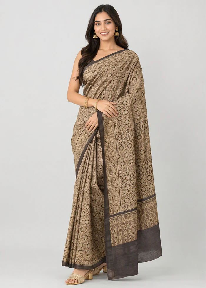 Cream Printed Pure Silk Saree Without Blouse Piece