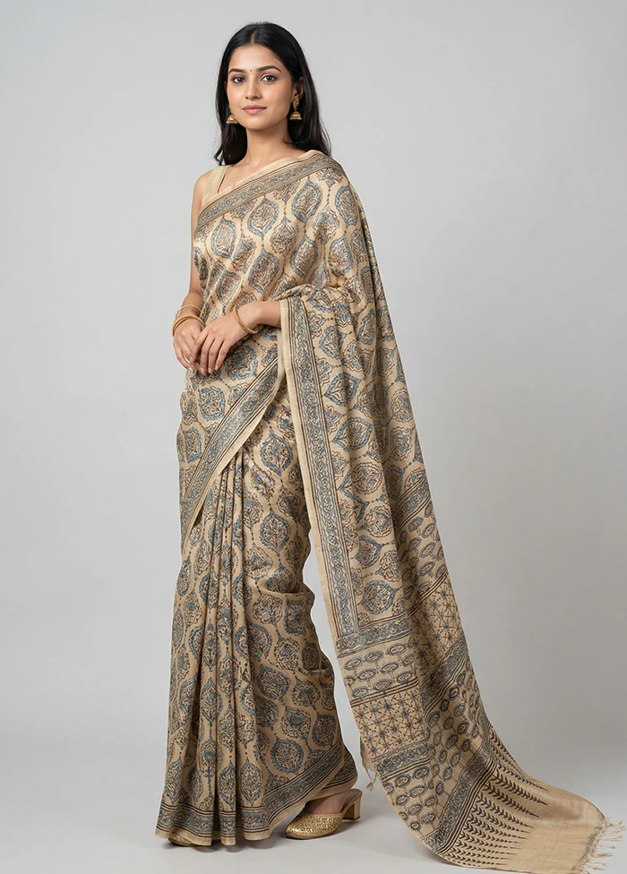 Cream Printed Pure Silk Saree Without Blouse Piece