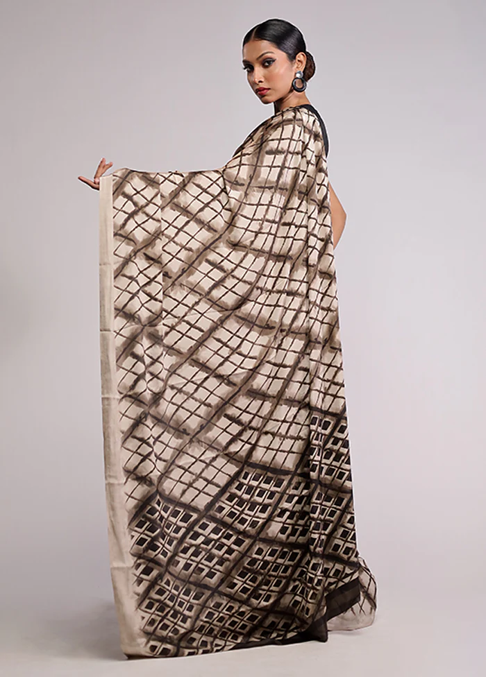Cream Printed Silk Saree Without Blouse Piece - Image 4