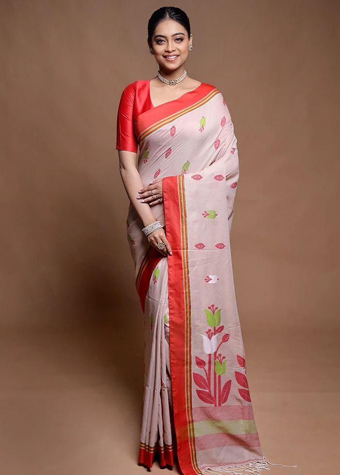 Cream Pure Cotton Saree With Blouse Piece