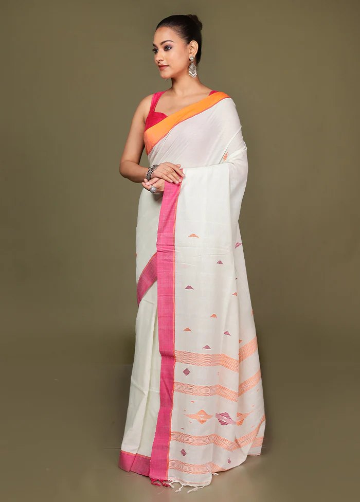 Cream Pure Cotton Saree With Blouse Piece - Image 4