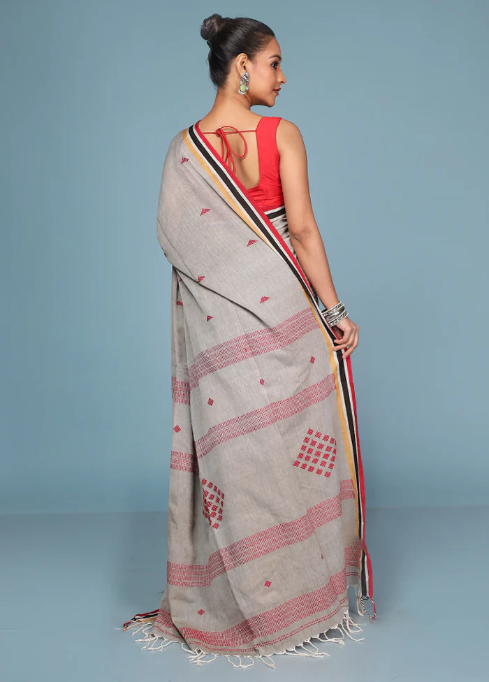 Grey Pure Cotton Saree With Blouse Piece - Image 3