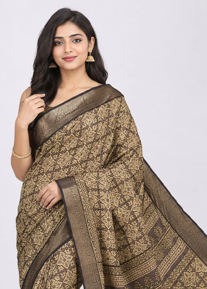 Cream Pure Cotton Saree With Blouse Piece - Image 2