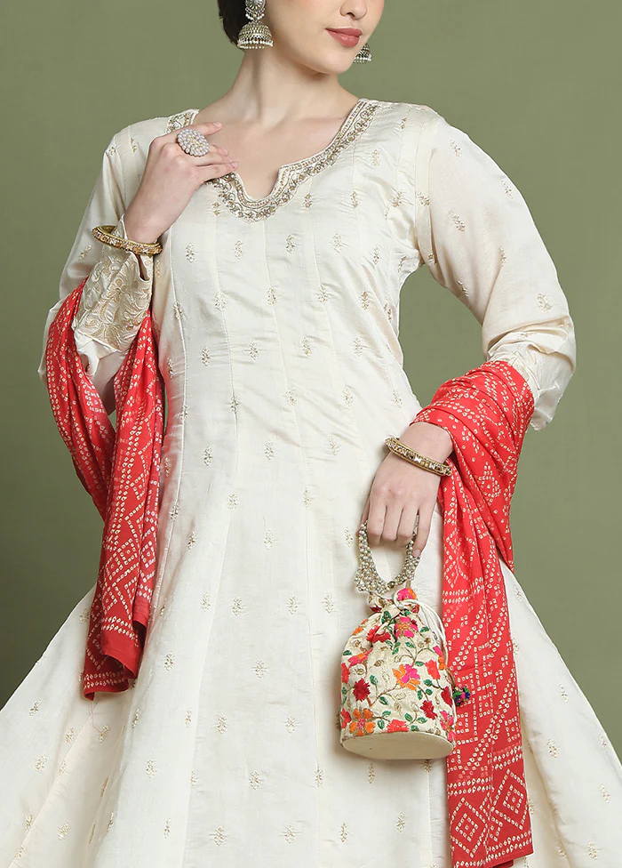 Cream Readymade Silk Dupatta Indian Dress - Image 3