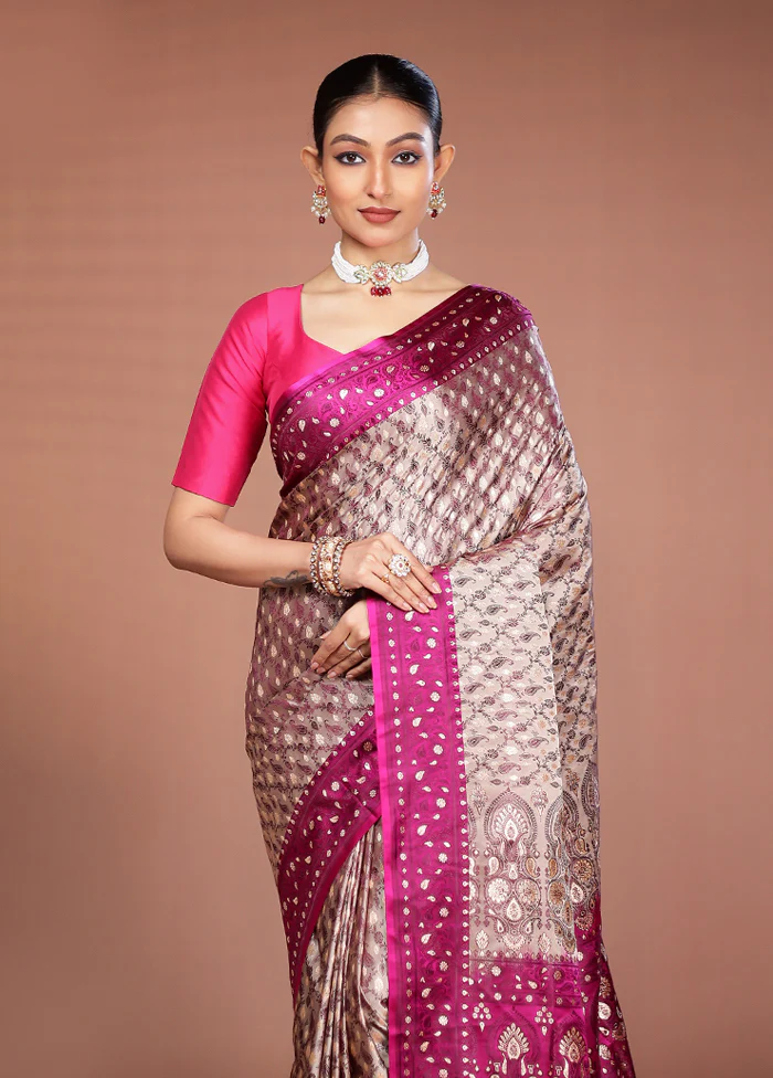 Cream Tanchoi Silk Saree With Blouse Piece