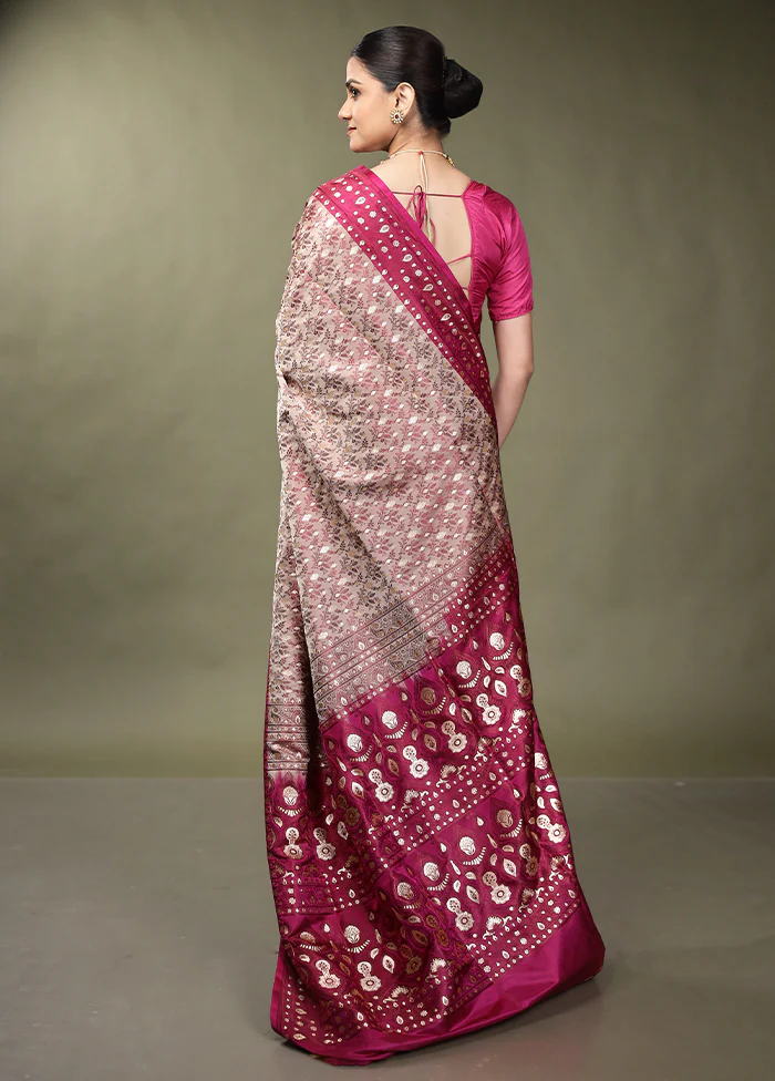 Cream Tanchoi Silk Saree With Blouse Piece - Image 3