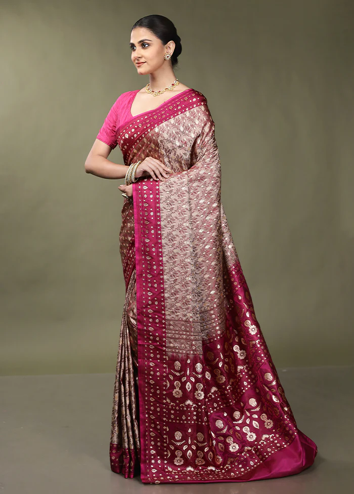 Cream Tanchoi Silk Saree With Blouse Piece - Image 4