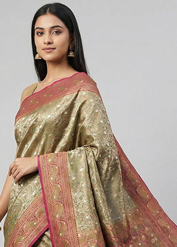 Cream Tanchoi Silk Saree With Blouse Piece - Image 2