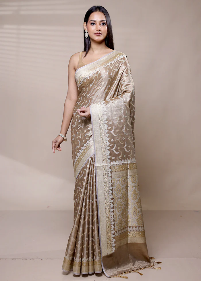 Cream Tissue Silk Saree With Blouse Piece - Image 2