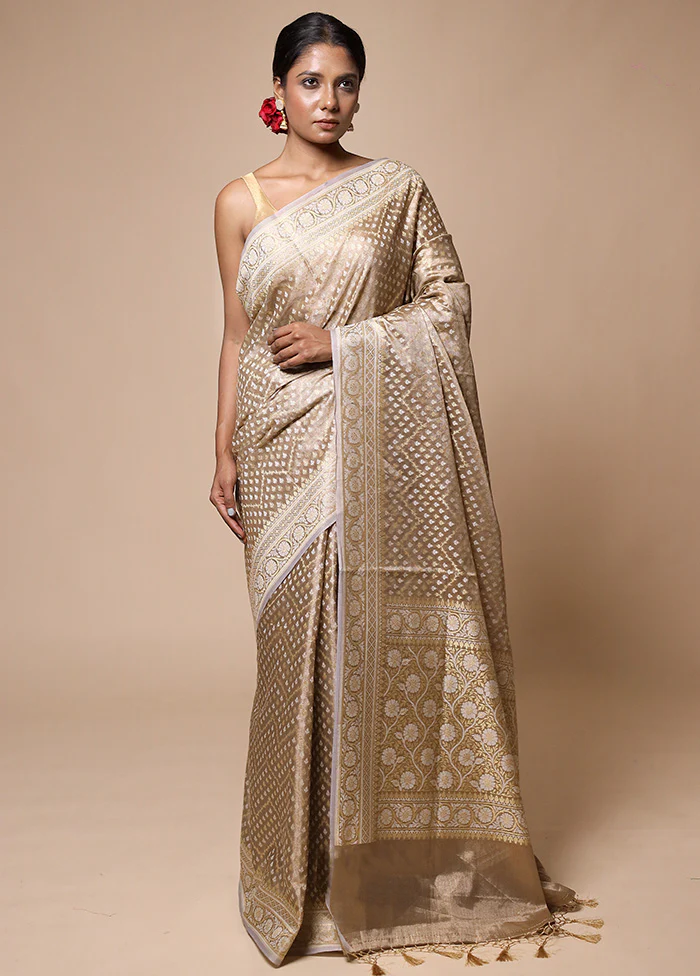 Cream Tissue Silk Saree With Blouse Piece - Image 2