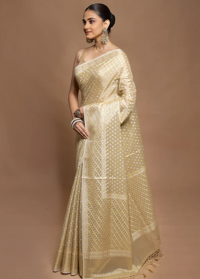 Cream Tissue Silk Saree With Blouse Piece - Image 4