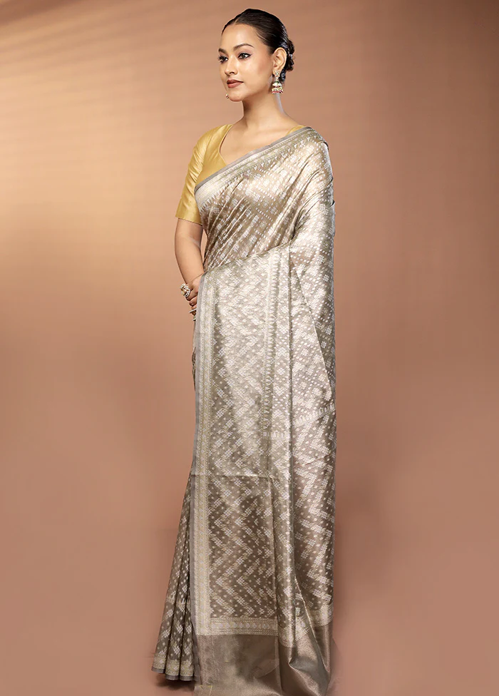Cream Tissue Silk Saree With Blouse Piece - Image 4