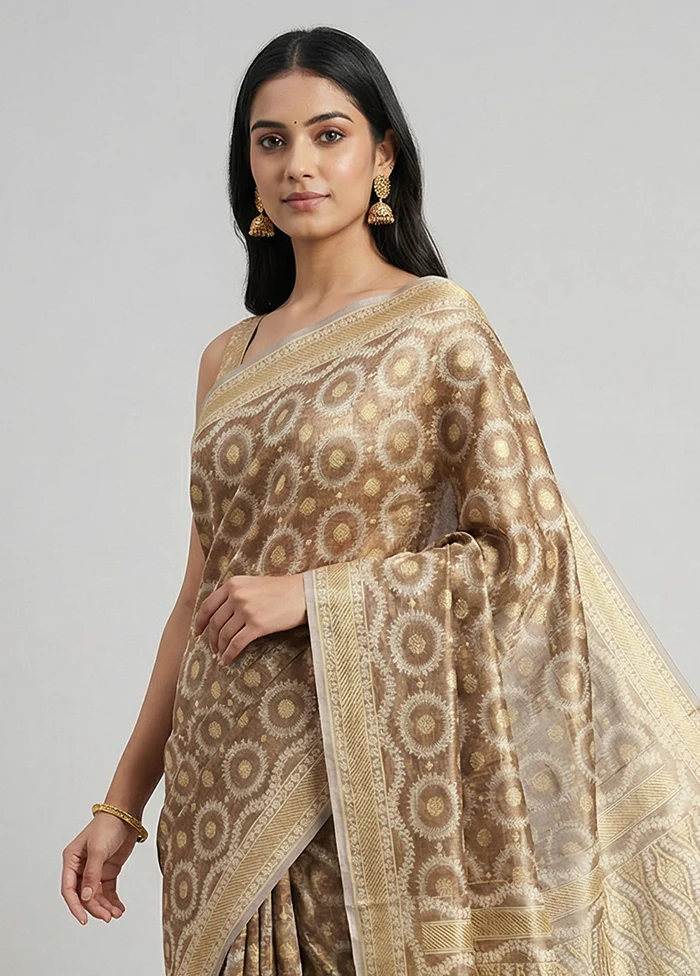Cream Tissue Silk Saree With Blouse Piece - Image 2