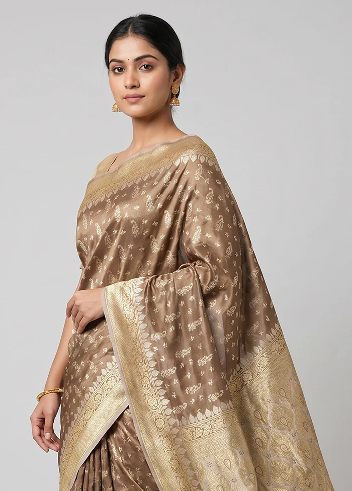 Cream Tissue Silk Saree With Blouse Piece - Image 2