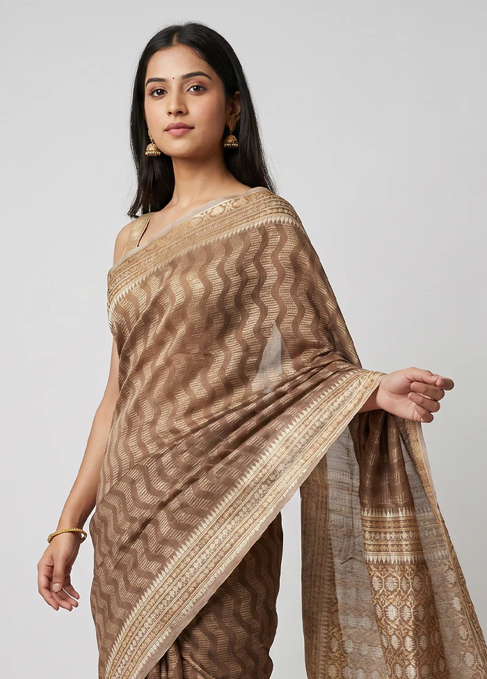 Cream Tissue Silk Saree With Blouse Piece - Image 2