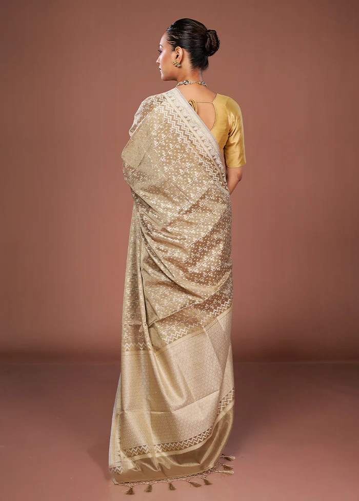 Cream Tissue Silk Saree With Blouse Piece - Image 3