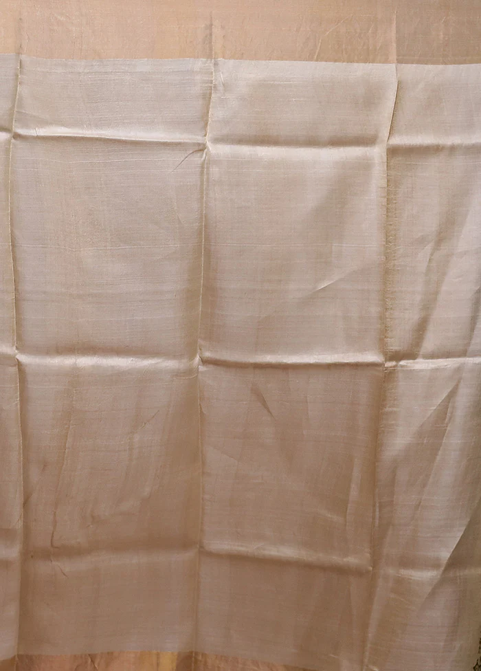 Cream Tussar Silk Saree With Blouse Piece - Image 5