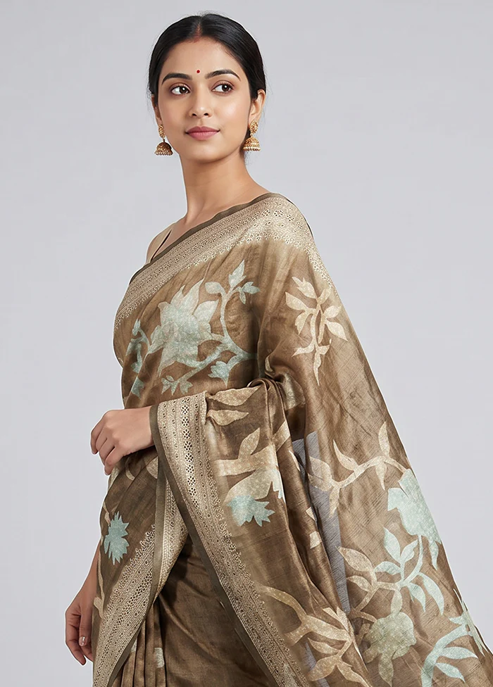 Cream Tussar Silk Saree With Blouse Piece - Image 2