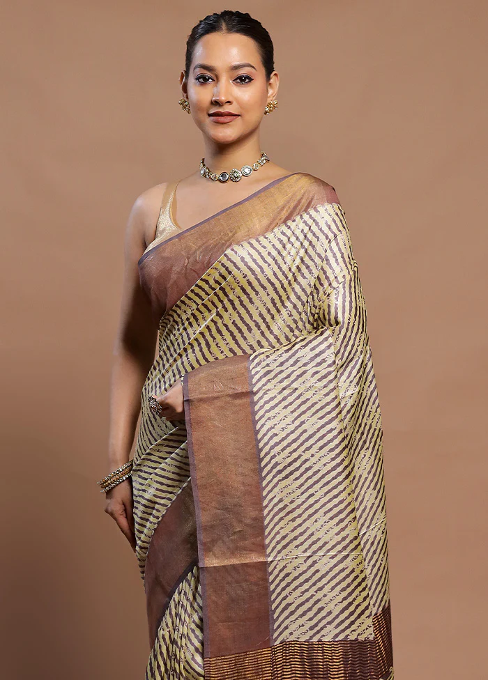 Cream Tussar Silk Saree With Blouse Piece - Image 2
