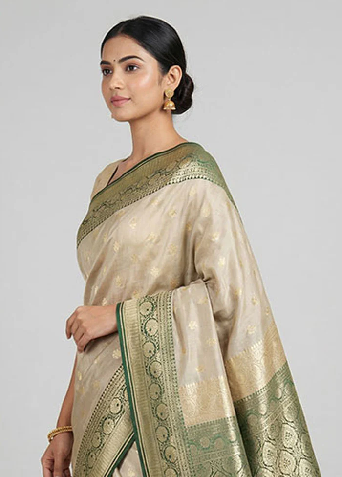 Cream Tussar Silk Saree With Blouse Piece - Image 2