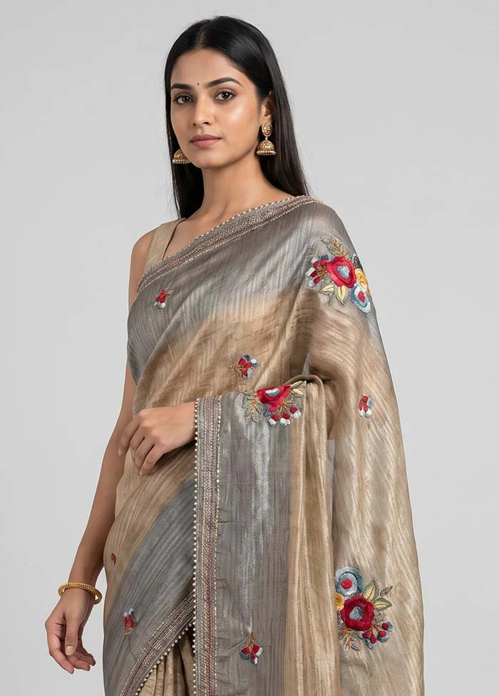 Cream Tussar Silk Saree With Blouse Piece - Image 2