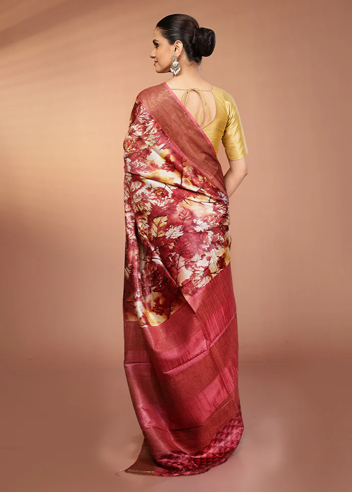 Cream Tussar Silk Saree With Blouse Piece - Image 3
