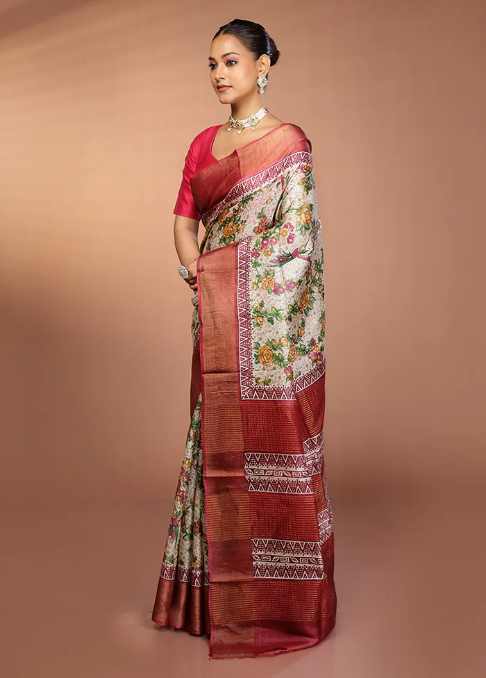 Cream Tussar Silk Saree With Blouse Piece - Image 4
