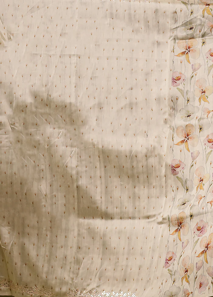 Cream Tussar Silk Saree With Blouse Piece - Image 6