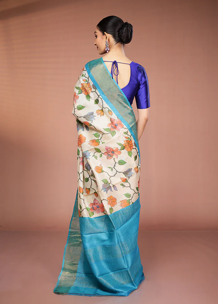 Cream Tussar Silk Saree With Blouse Piece - Image 3