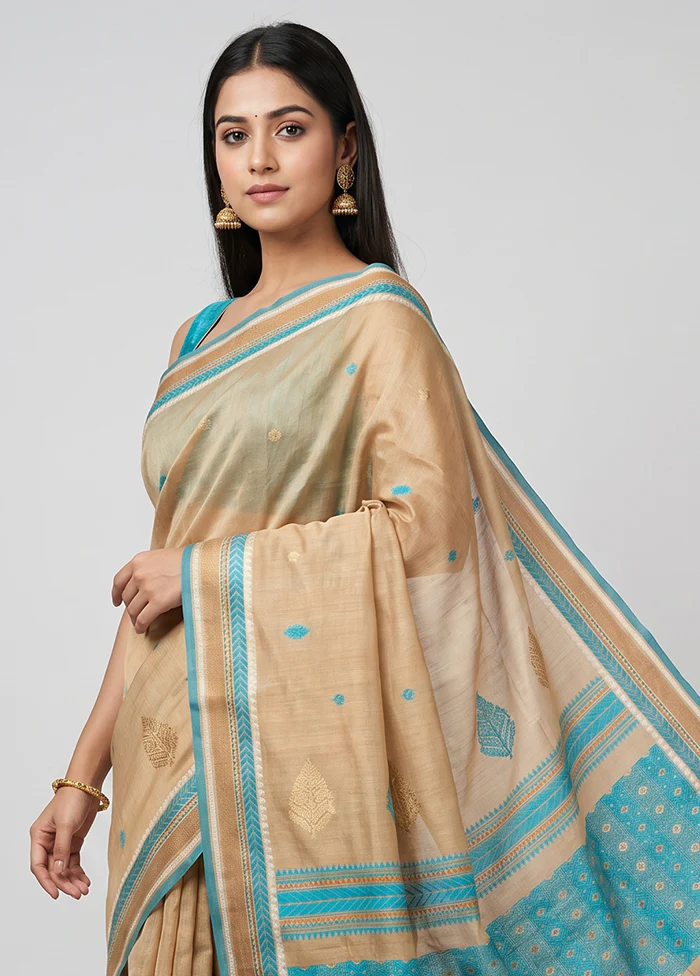 Cream Tussar Silk Saree With Blouse Piece - Image 2