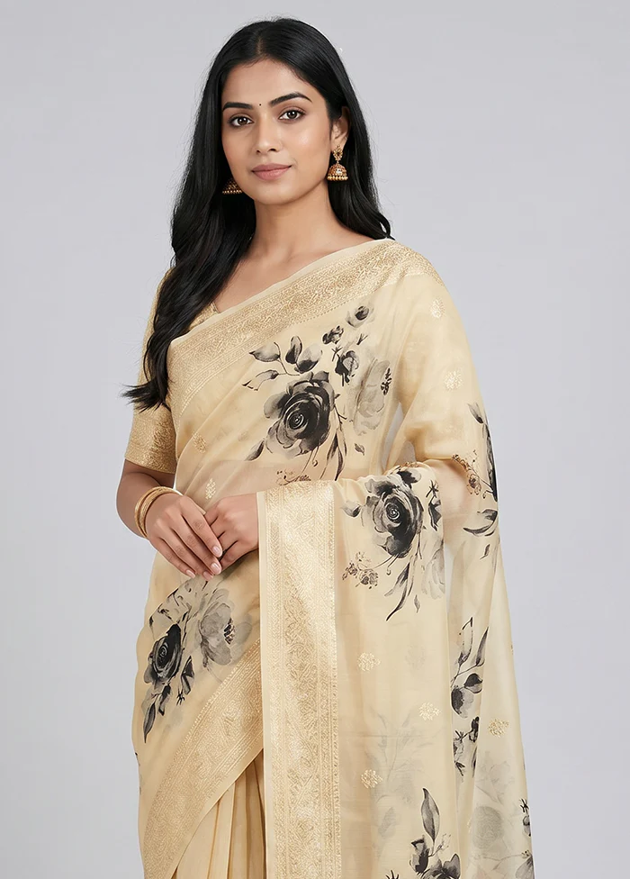 Cream Tussar Silk Saree With Blouse Piece - Image 2