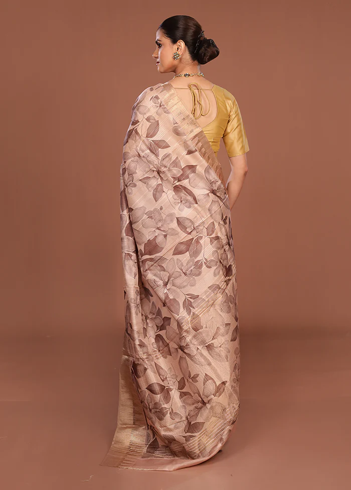Cream Tussar Silk Saree With Blouse Piece - Image 3
