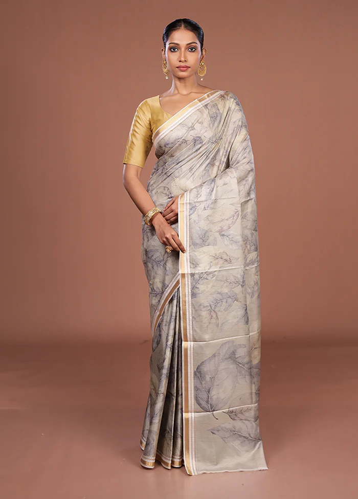Cream Tussar Silk Saree With Blouse Piece - Image 2