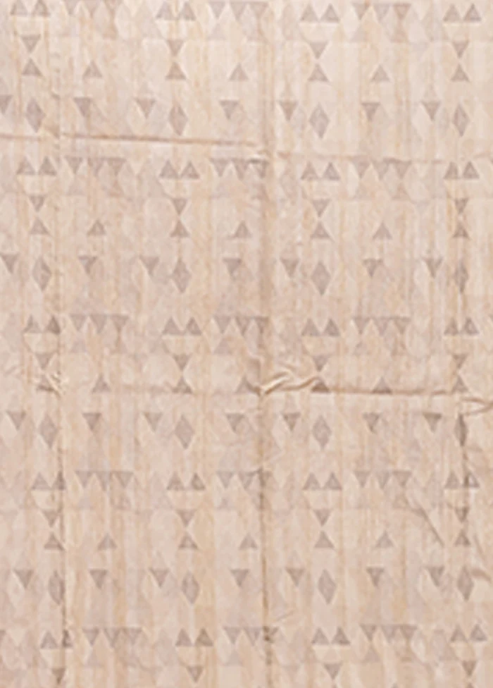 Cream Tussar Silk Saree With Blouse Piece - Image 5